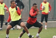 Antrenmanda taktik çalıştılar