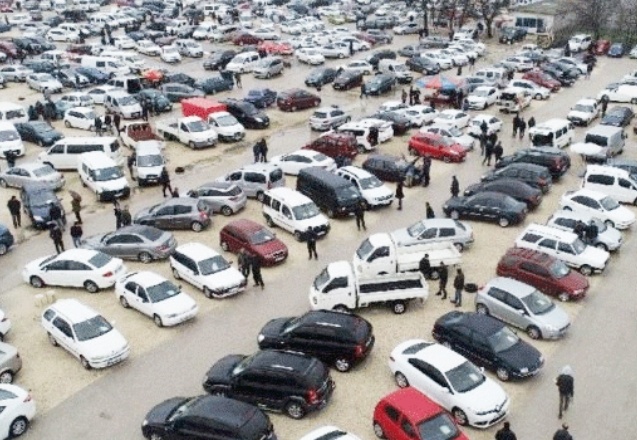 Arabaların fabrikadan çıkışına yaklaşık yüzde 25 zam gelecek