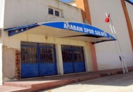 Araban Kapalı Spor Salonu harabeye döndü