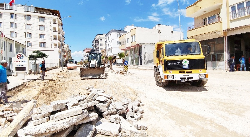 Araban’da asfalt ve kaldırım çalışmaları başladı