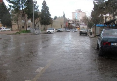 Araban’da dolu çiftçileri korkuttu