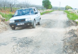 Araban’da kırsal mahalle yollarında sıkıntı yaşanıyor