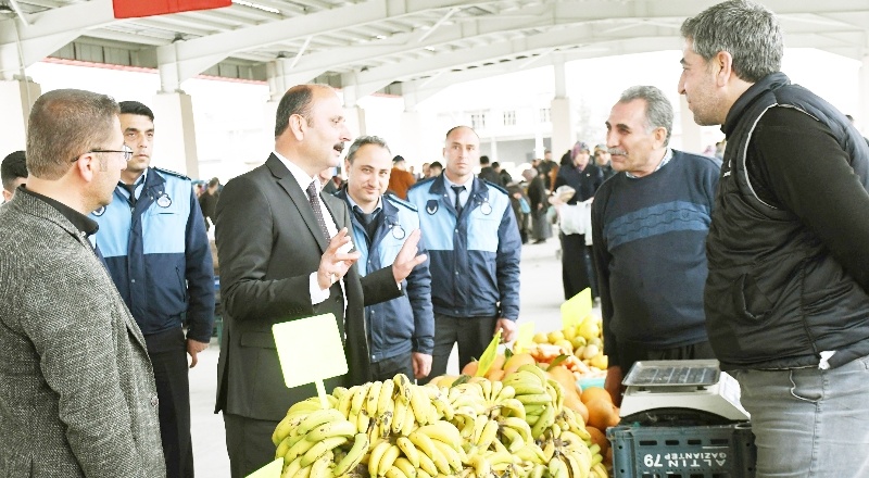 Araban’ın ilk kapalı semt pazarı hizmete girdi