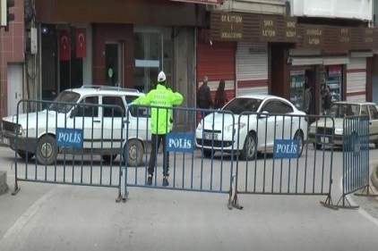 Araç trafiği tamam, vatandaşa devam!!!