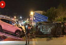 Araçların hurdaya döndüğü kazada sürücülerin burnu bile kanamadı