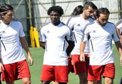 Arafat Djako ilk antrenmanına çıktı