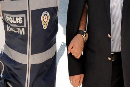 Aralarında gazetecilerin olduğu 35 kişi hakkında gözaltı kararı 