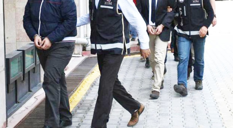 Aranan FETÖ üyesi operasyonla yakalandı