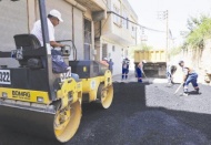 Arıl mahallesinde de asfalt çalışmalarına devam ediyor