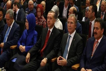 Arınç, Çelik ve Hayati Yazıcı yeni kabinede olmayacak