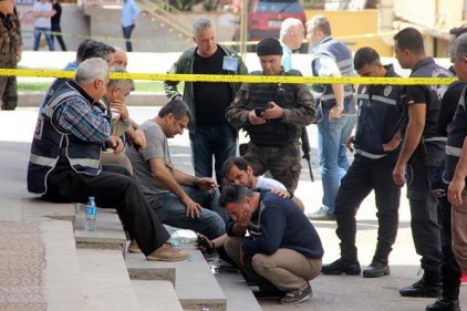 Arkadaşları için ağladılar