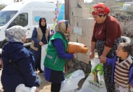 Armağanlar, Dünya Yetimler Günü’nde çocuklara ulaştırıldı