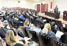 Arşiv, toplum içerisinde en eski kurumlardan biri