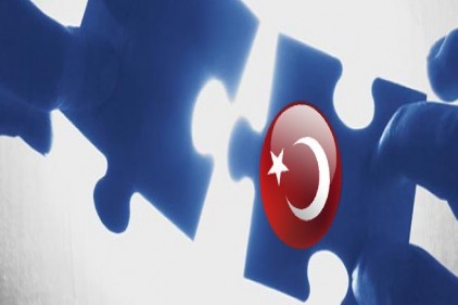 Artan finansal stres, Türkiye ekonomisini &#8216;iflas&#8217;a sürüklüyor