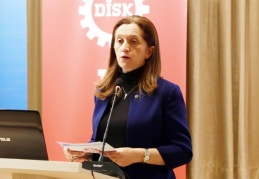 Arzu Çerkezoğlu: Gençlerin emeği, geleceği saldırı altında