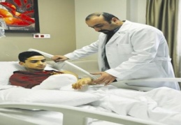 Asansöre sıkışan kolu kurtarıldı