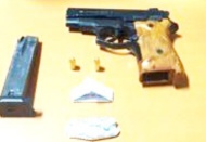 Asayiş uygulamalarında çok sayıda tabanca ve tüfek ele geçirildi