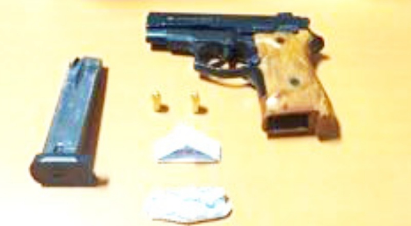 Asayiş uygulamalarında çok sayıda tabanca ve tüfek ele geçirildi