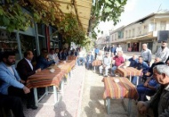 Asfalt çalışmalarını yerinde inceledi