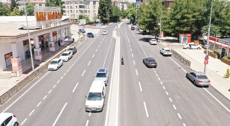 Asfalt yapımı, bakım ve onarımına hız verildi