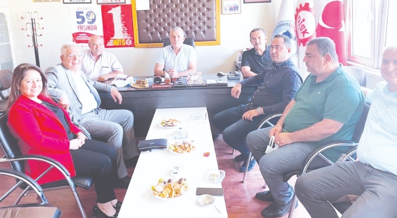 Asgari ücret açlık sınırının gerisinde kalıyor