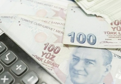 Asgari ücretle çalışanlar: Bu ülkede bir gelecek göremiyorum