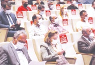 Aşı karşıtları tehdit oluşturuyor