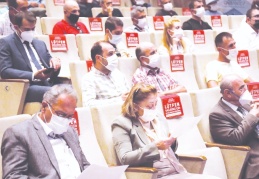Aşı karşıtları tehdit oluşturuyor