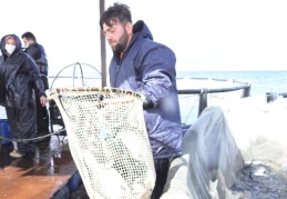 Aşılamayı kadınlar yapıyor