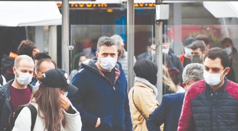 Aşılanmamış genç popülasyon da delta varyantından çok ciddi etkileniyor