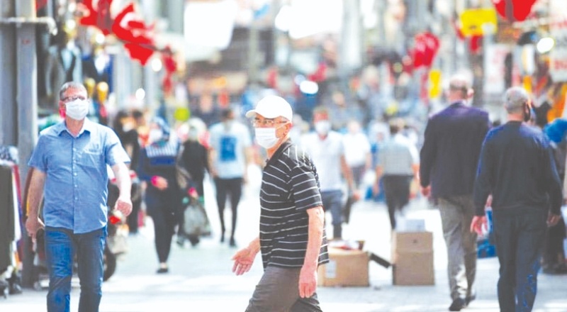 Aşısız toplumlarda, aşı olmayan kişilerde yeni bir varyant çıkma olasılığı var