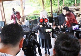 “Asiye’nin maalesef yüz felci var”