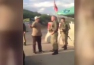 Askerden, HDP'li vekile, 'Ben senin için değil, bu bayrak için ölürüm" cevabı