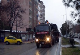Askeri sevkiyat sürüyor