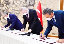 Askıda tablet kampanyasına 20 bin tablet daha bağışlandı