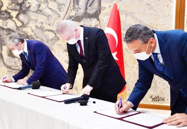 Askıda tablet kampanyasına 20 bin tablet daha bağışlandı