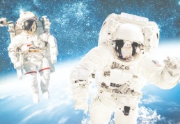 Astronotlar 6 saatlik uzay yürüyüşünü başarıyla tamamladı, Uluslararası Uzay İstasyonu'na güneş panellerini yerleştirdi