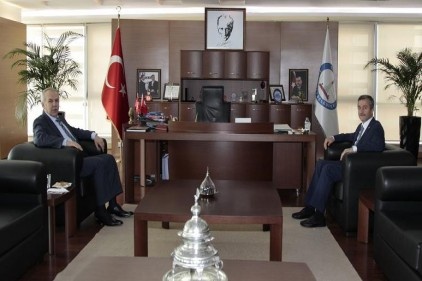 Ata, Tahmazoğlu&#8217;na &#8220;Hayırlı olsun&#8221; dedi
