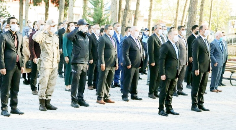 Atatürk, ebediyete irtihalinin 82. yıl dönümünde anıldı