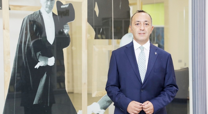 “Atatürk’ü anlamak demek Türkiye Cumhuriyeti’ni anlamak demektir”