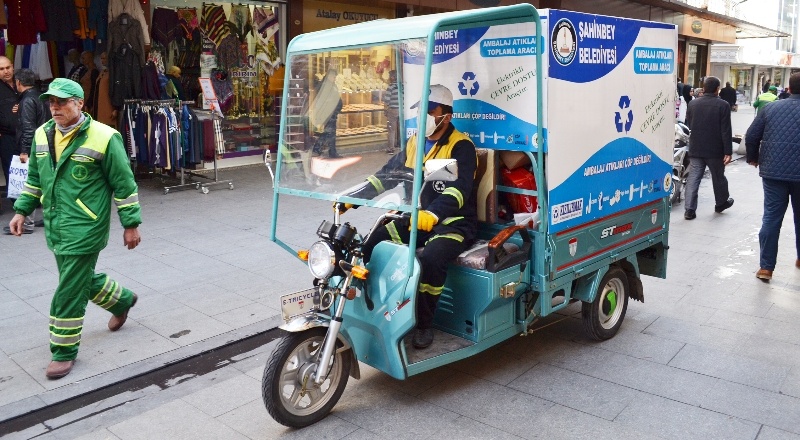 Atıklar, geri dönüşümle ekonomiye kazandırılıyor
