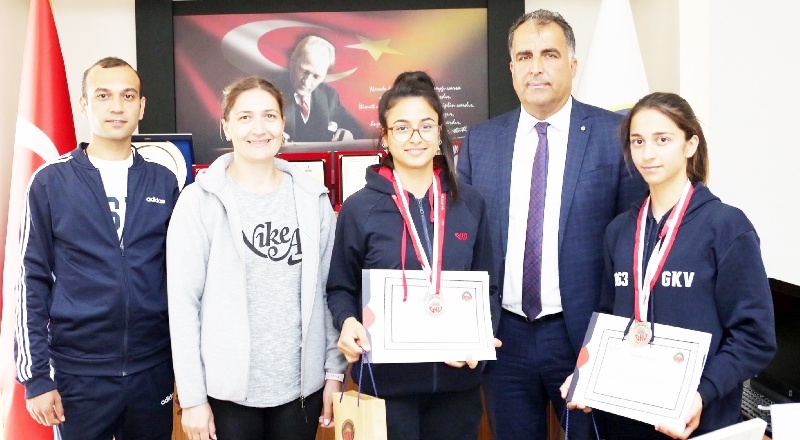 Atletizmde Türkiye birinci ve ikincisi Gaziantep'ten