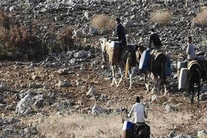 Atlı kaçakçılar ile asker arasında çatışma çıktı