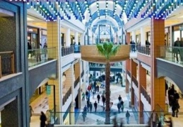 AVM'lere saat 20.00 yasağı