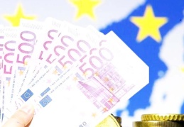 Avro Bölgesi ekonomisi son çeyrekte daraldı