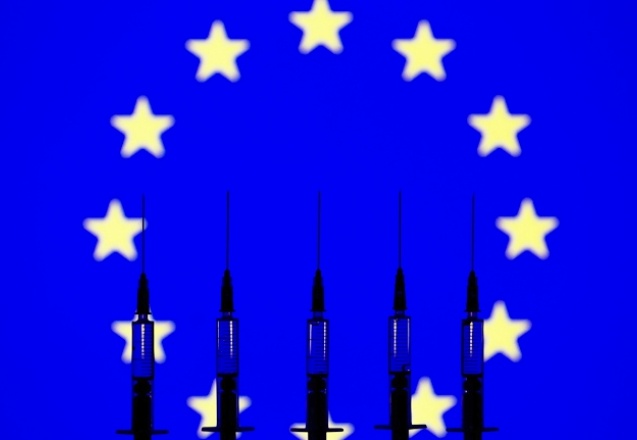 Avrupa Birliği yaza kadar yetişkinlerin yüzde 70'inin Koronavirüs aşısı olmasını hedefliyor