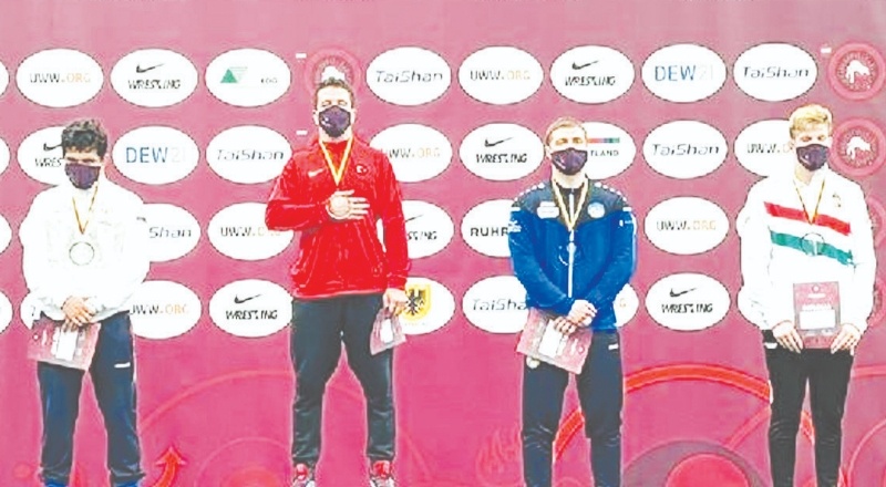 Avrupa Gençler Güreş Şampiyonası'nda Türkiye 1 altın, 2 bronz madalya aldı