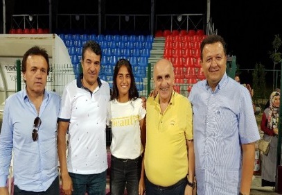 Avrupa Hokey Şampiyonası Gol Kraliçesi Gaziantepli Yeter Çelik