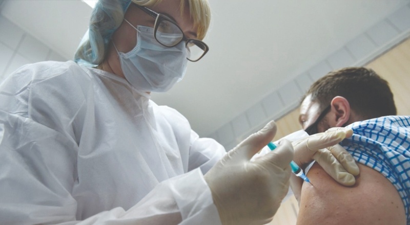 Avrupa İlaç Ajansı, 3. doz aşıya onay verdi; altı ay sonra uygulanabilir