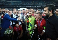 Avrupa şampiyonlarına altın ödülü meclisten geçti